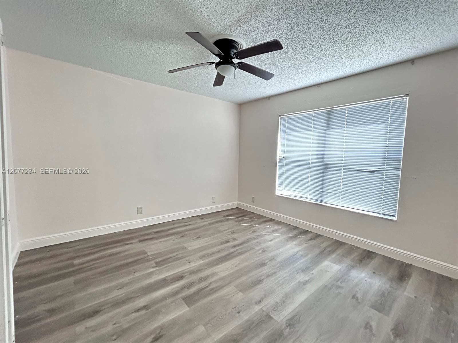 1525 Lake Crystal Dr # D, West Palm Beach, FL 33411 photo 9