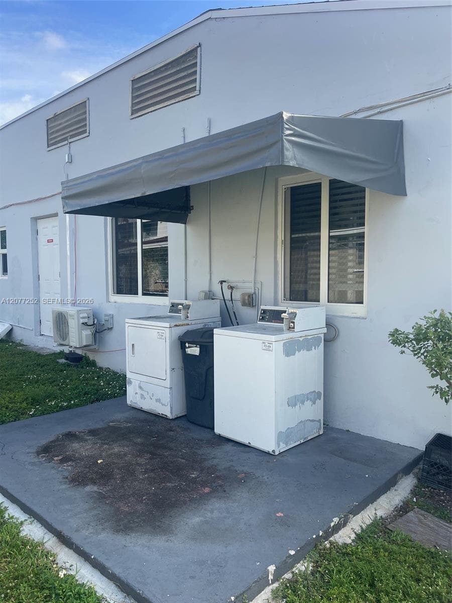 430 SW 6th Ave # 2, Miami, FL 33130 photo 5