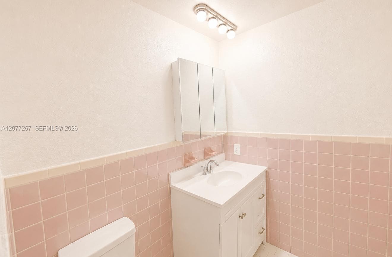 20674 NW 38th Ave, Miami Gardens, FL 33055 photo 11