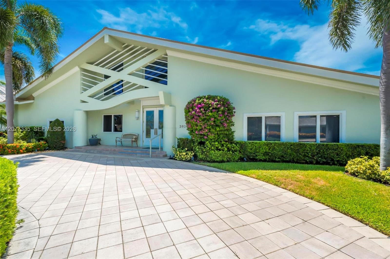 2820 NE 44th St, Lighthouse Point, FL 33064 photo 4