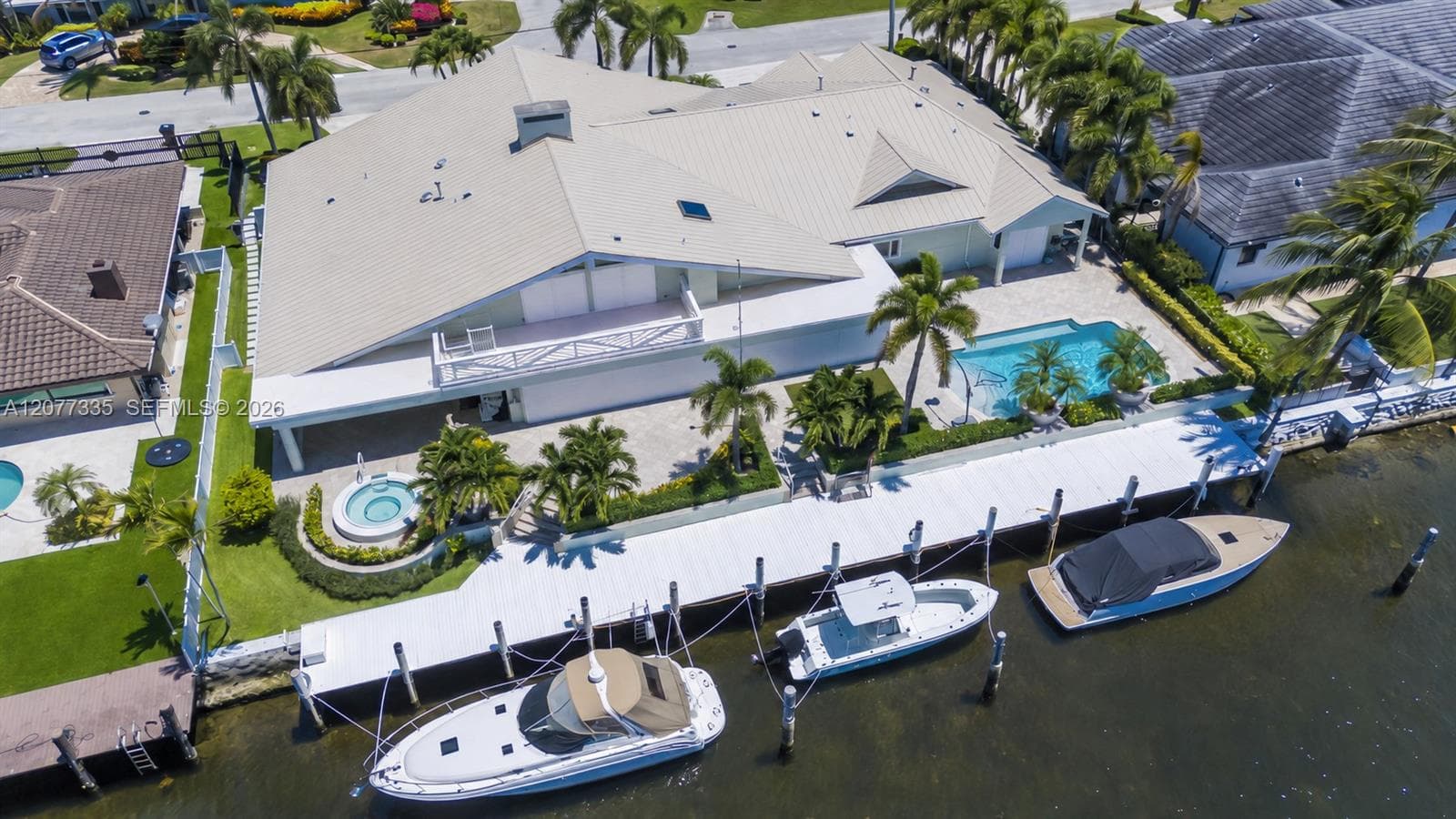 2820 NE 44th St, Lighthouse Point, FL 33064 photo 8