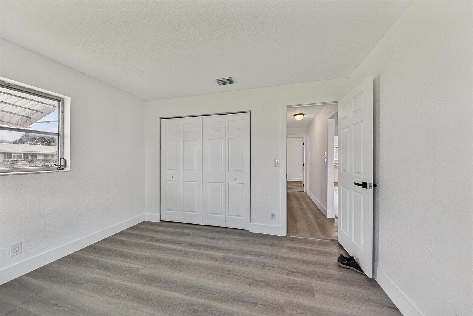1190 NW 90TH Avenue, Plantation, FL 33322 photo 9