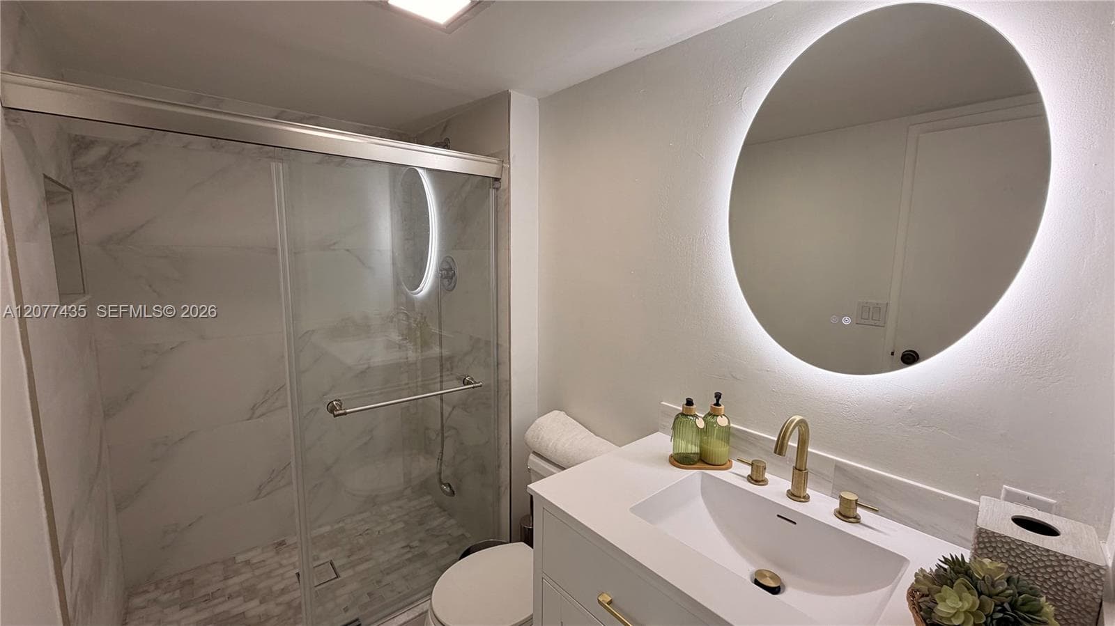 100 Bayview Dr # 431, Sunny Isles Beach, FL 33160 photo 12