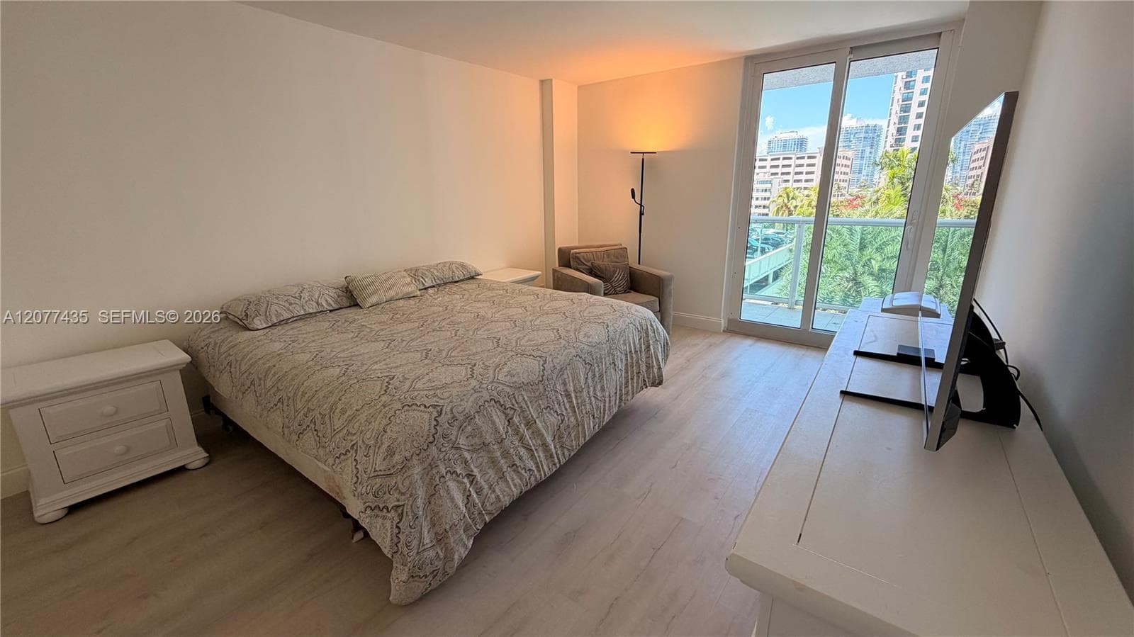 100 Bayview Dr # 431, Sunny Isles Beach, FL 33160 photo 8
