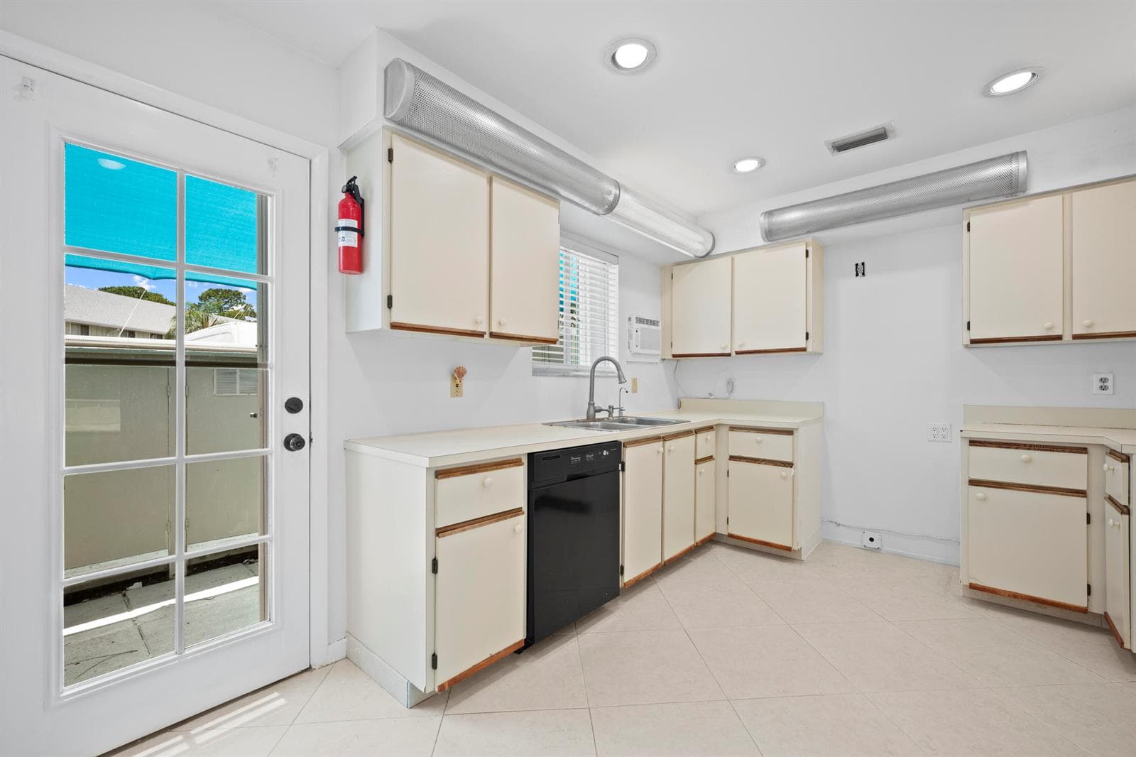 6151 Riverwalk Lane # Unit 8, Jupiter, FL 33458 photo 12
