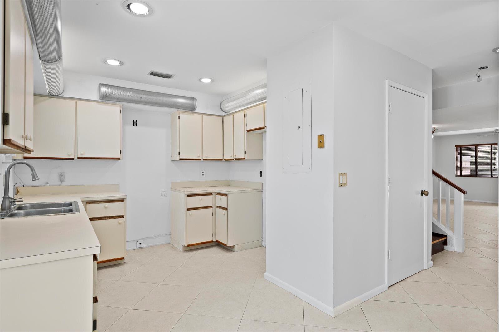 6151 Riverwalk Lane # Unit 8, Jupiter, FL 33458 photo 11