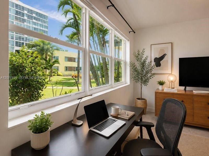 910 Bay Dr # 15, Miami Beach, FL 33141 photo 9