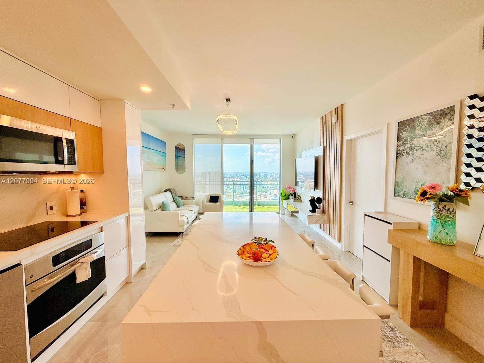 90 SW 3rd St # 3306, Miami, FL 33130 photo 2