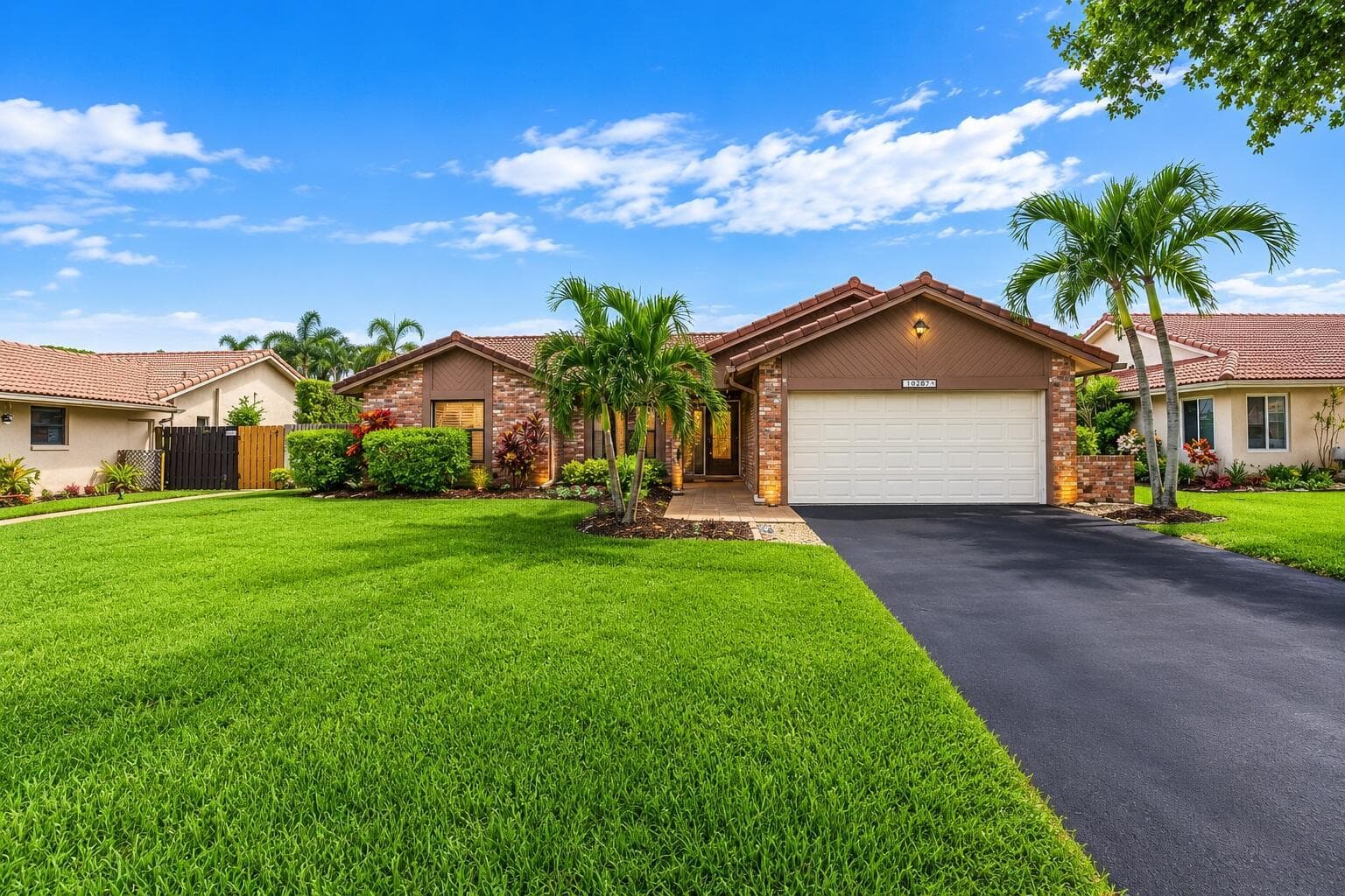 10666 NW 2ND Place, Coral Springs, FL 33071 photo 2