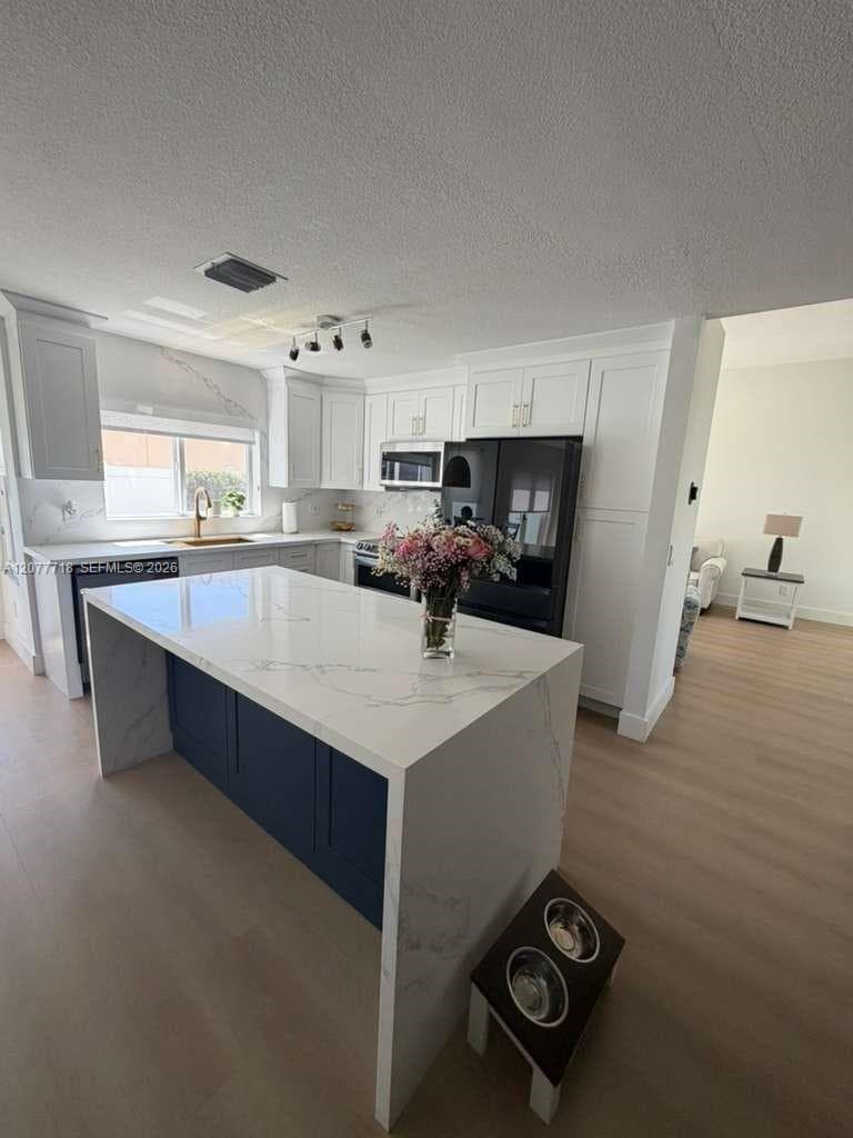 1920 NW 182nd Ter, Pembroke Pines, FL 33029 photo 6