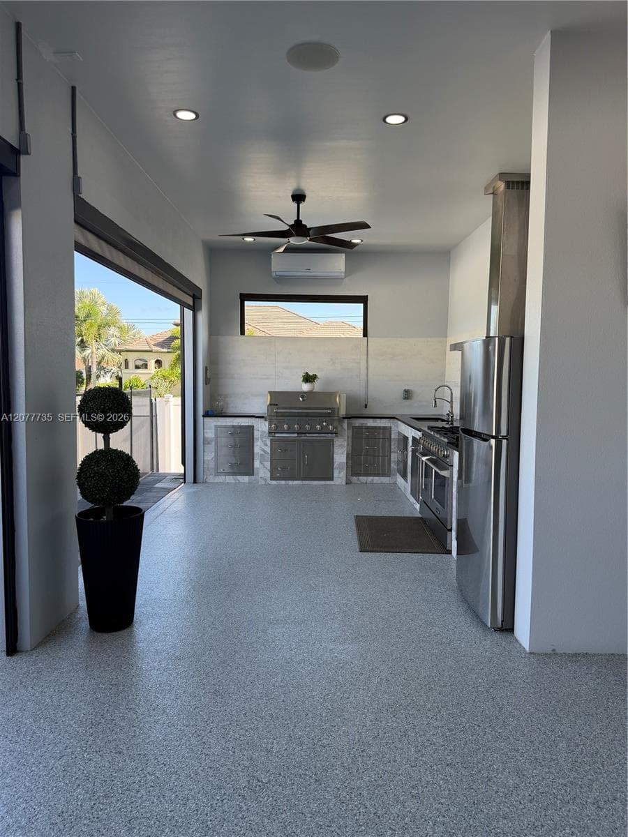 910 NW 38th AVE, Cape Coral, FL 33993 photo 13
