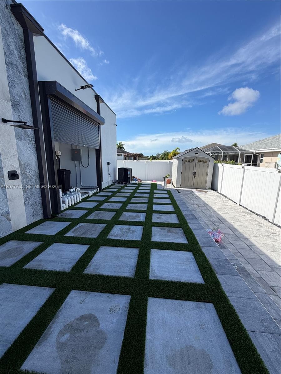 910 NW 38th AVE, Cape Coral, FL 33993 photo 8