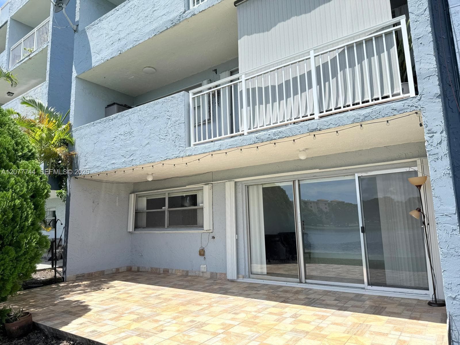 9357 Fontainebleau Blvd # D104, Miami, FL 33172 photo 2