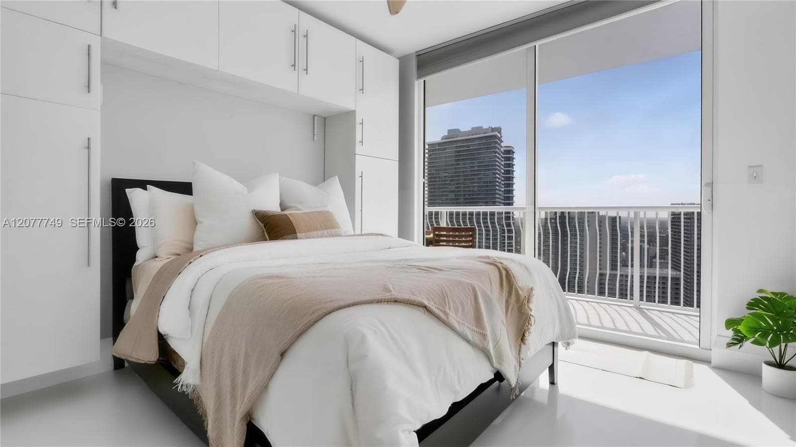 1200 Brickell Bay Dr # 4324, Miami, FL 33131 photo 3