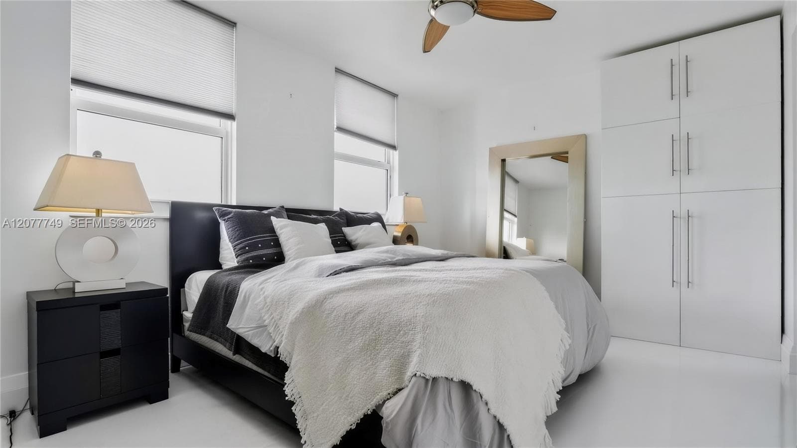 1200 Brickell Bay Dr # 4324, Miami, FL 33131 photo 4