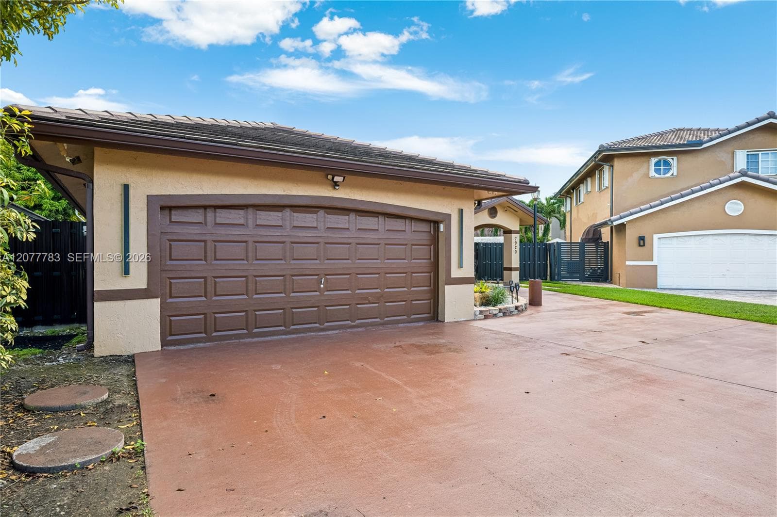 7920 SW 163rd Pl, Miami, FL 33193 photo 4