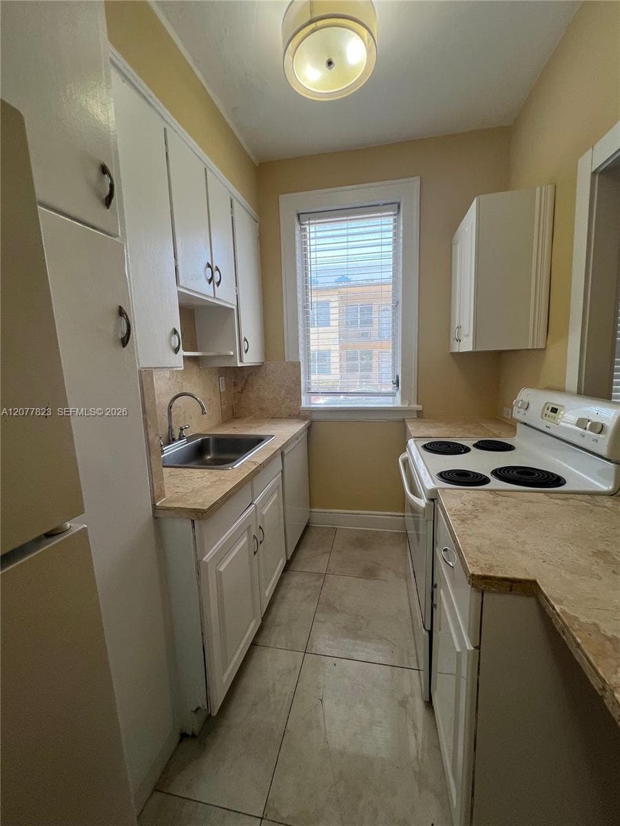 1361 Meridian Ave # 3, Miami Beach, FL 33139 photo 10