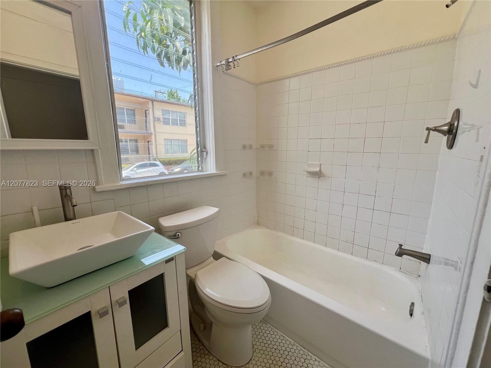 1361 Meridian Ave # 3, Miami Beach, FL 33139 photo 8