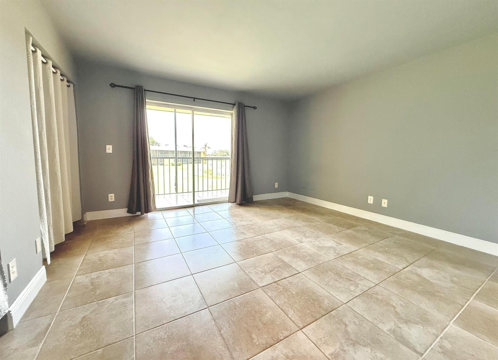 1625 Meadows Circle W, Boynton Beach, FL 33436 photo 7