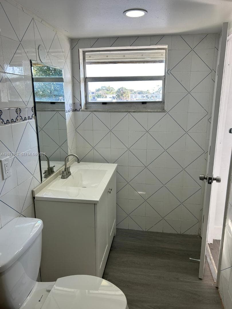 15201 NE 6th Ave # C302, Miami, FL 33162 photo 13