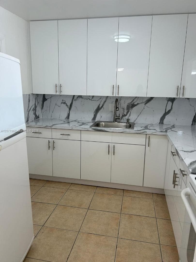 15201 NE 6th Ave # C302, Miami, FL 33162 photo 5
