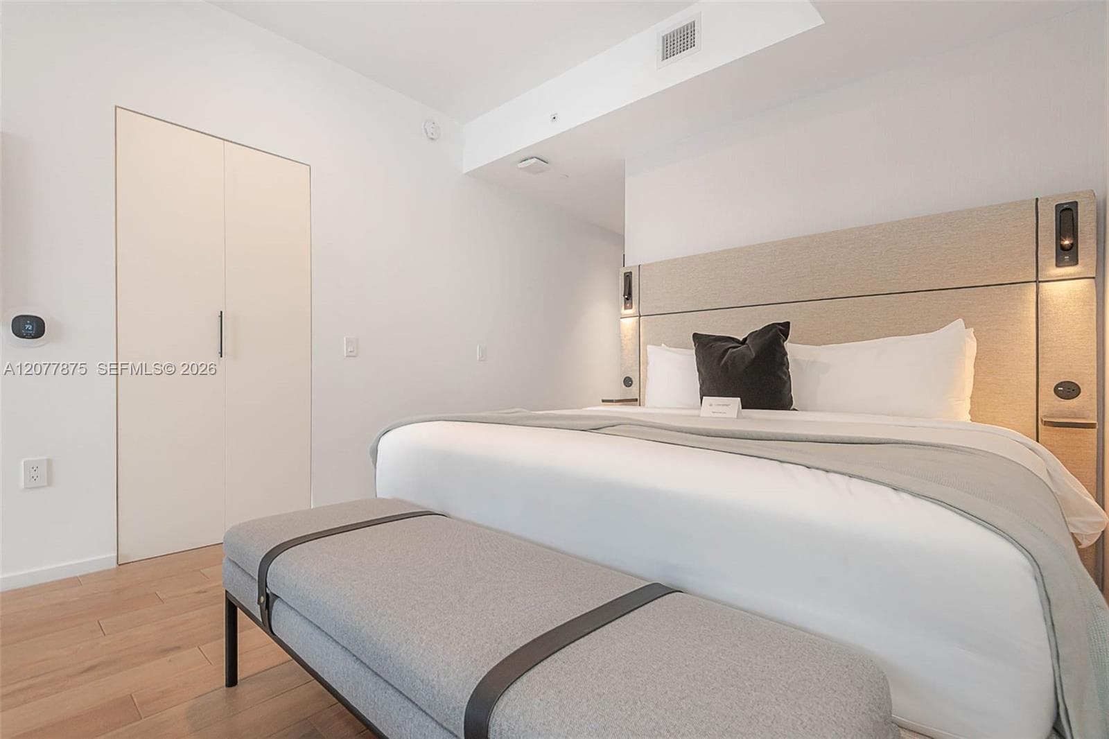398 NE 5th St # 3104, Miami, FL 33132 photo 8