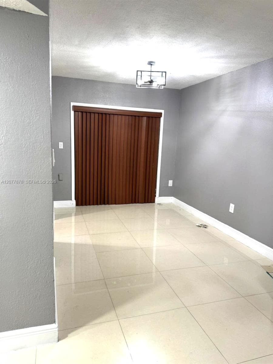 5461 W 24th Ave # 25, Hialeah, FL 33016 photo 9