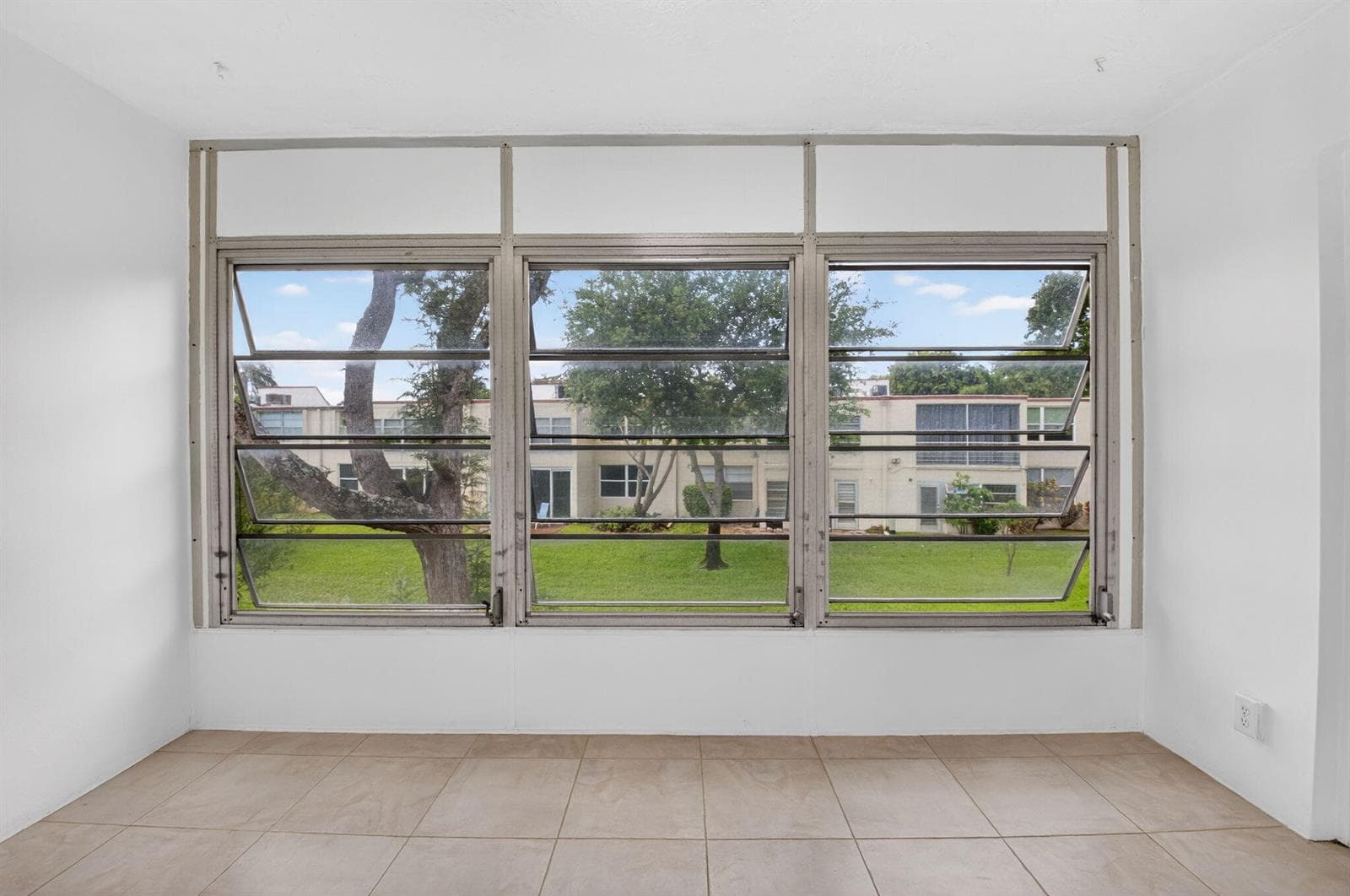 10 Willowbrook Lane # 207, Delray Beach, FL 33446 photo 7