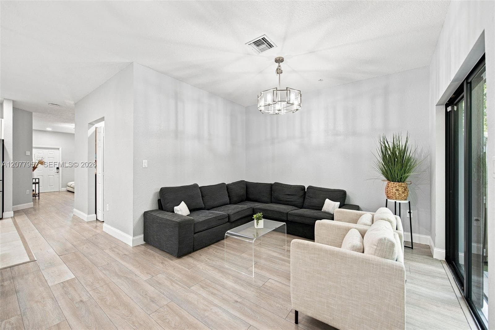156 SW 185th Way, Pembroke Pines, FL 33029 photo 6