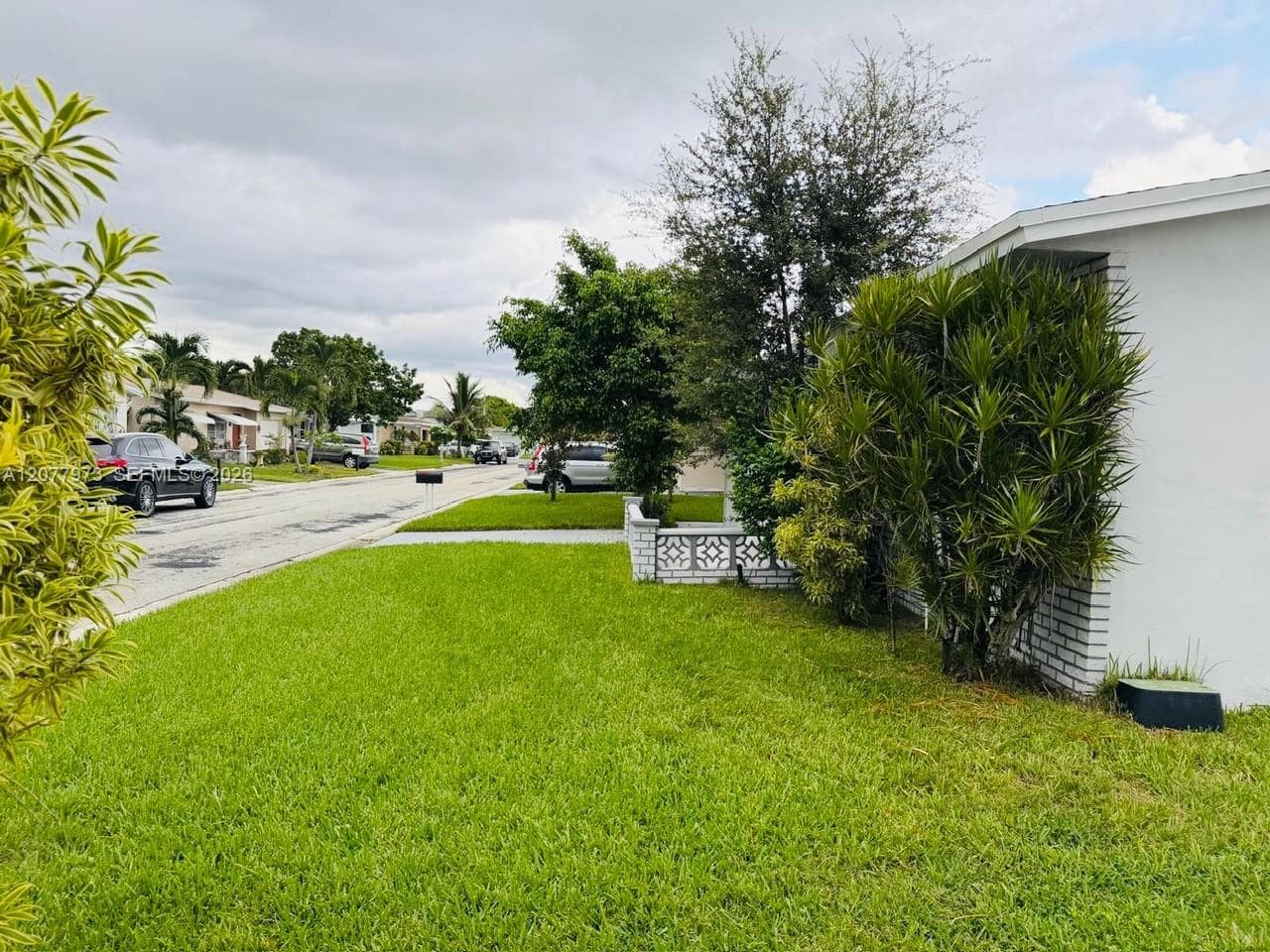 720 NW 74th Way, Margate, FL 33063 photo 4