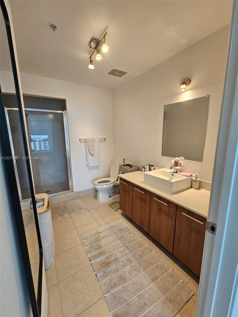 3301 NE 1st Ave # H2211, Miami, FL 33137 photo 9