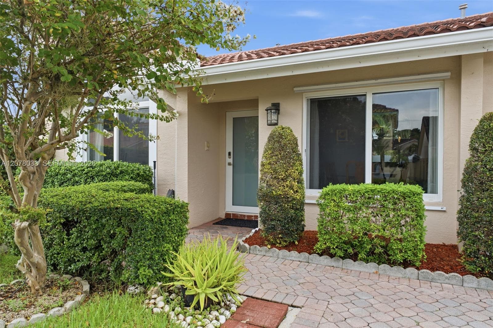 10887 SW 152nd Pl, Miami, FL 33196 photo 2