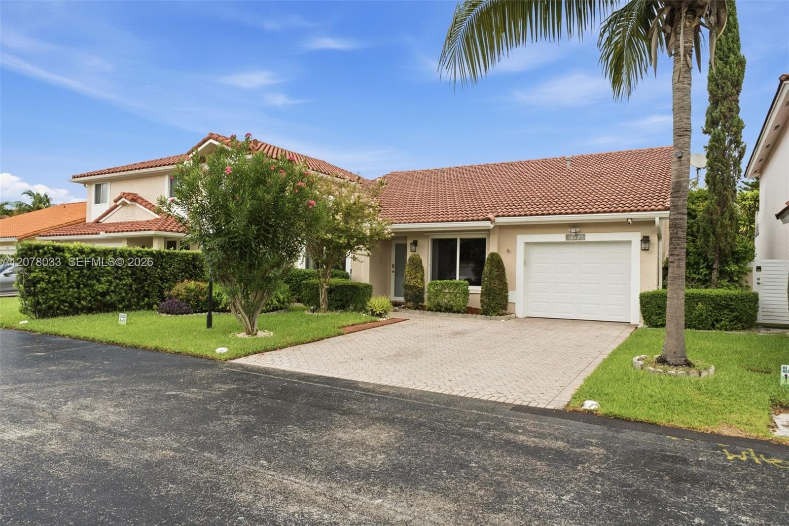 10887 SW 152nd Pl, Miami, FL 33196 photo 3