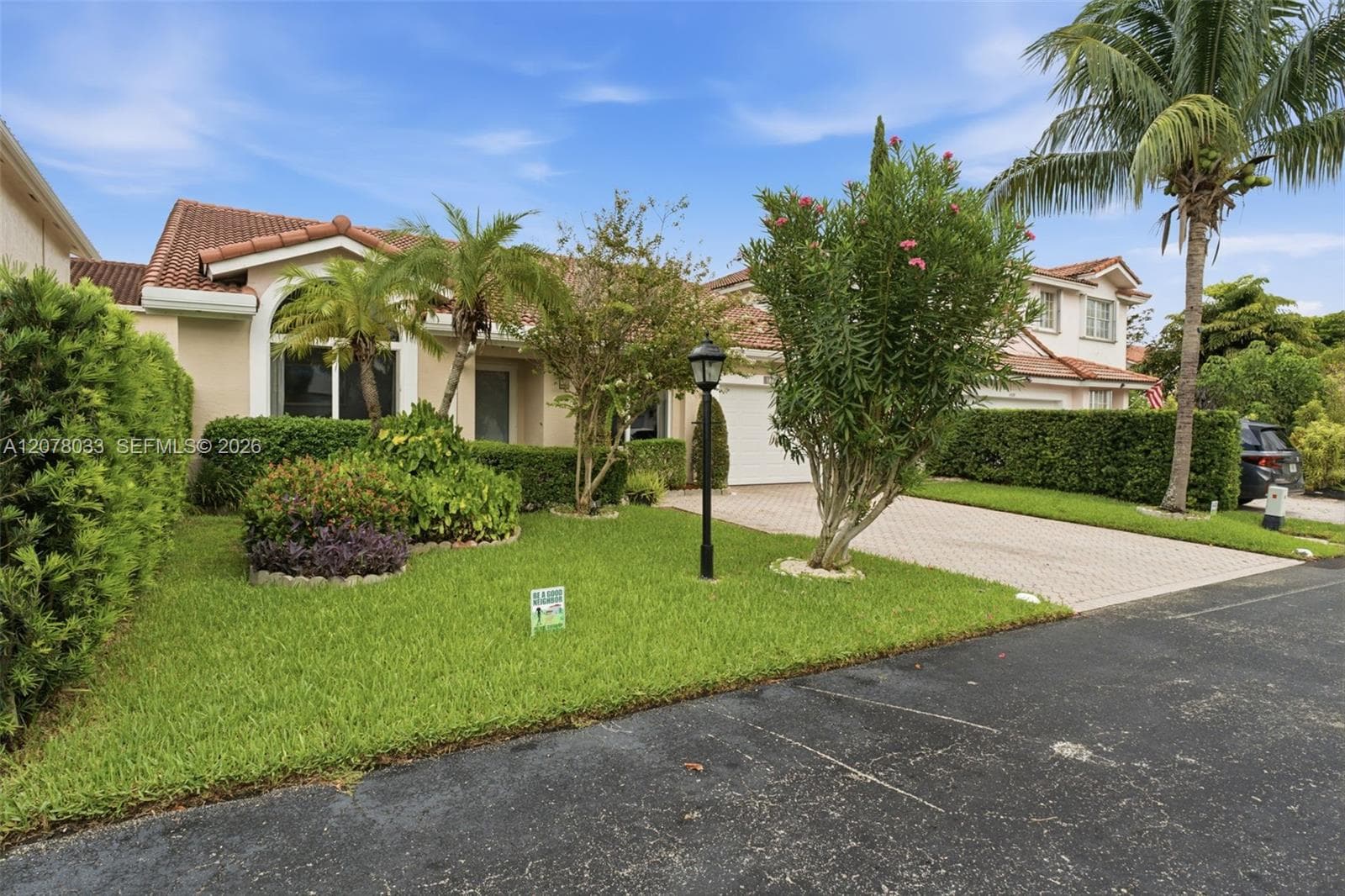 10887 SW 152nd Pl, Miami, FL 33196 photo 4
