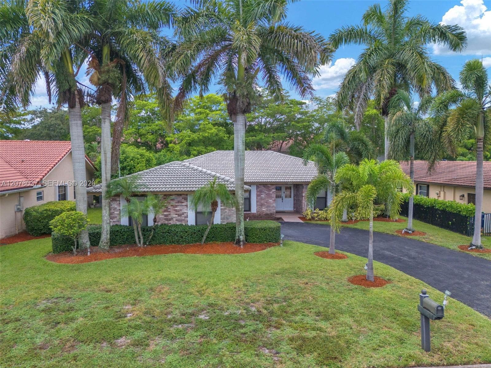 2426 NW 118th Ter, Coral Springs, FL 33065 photo 3