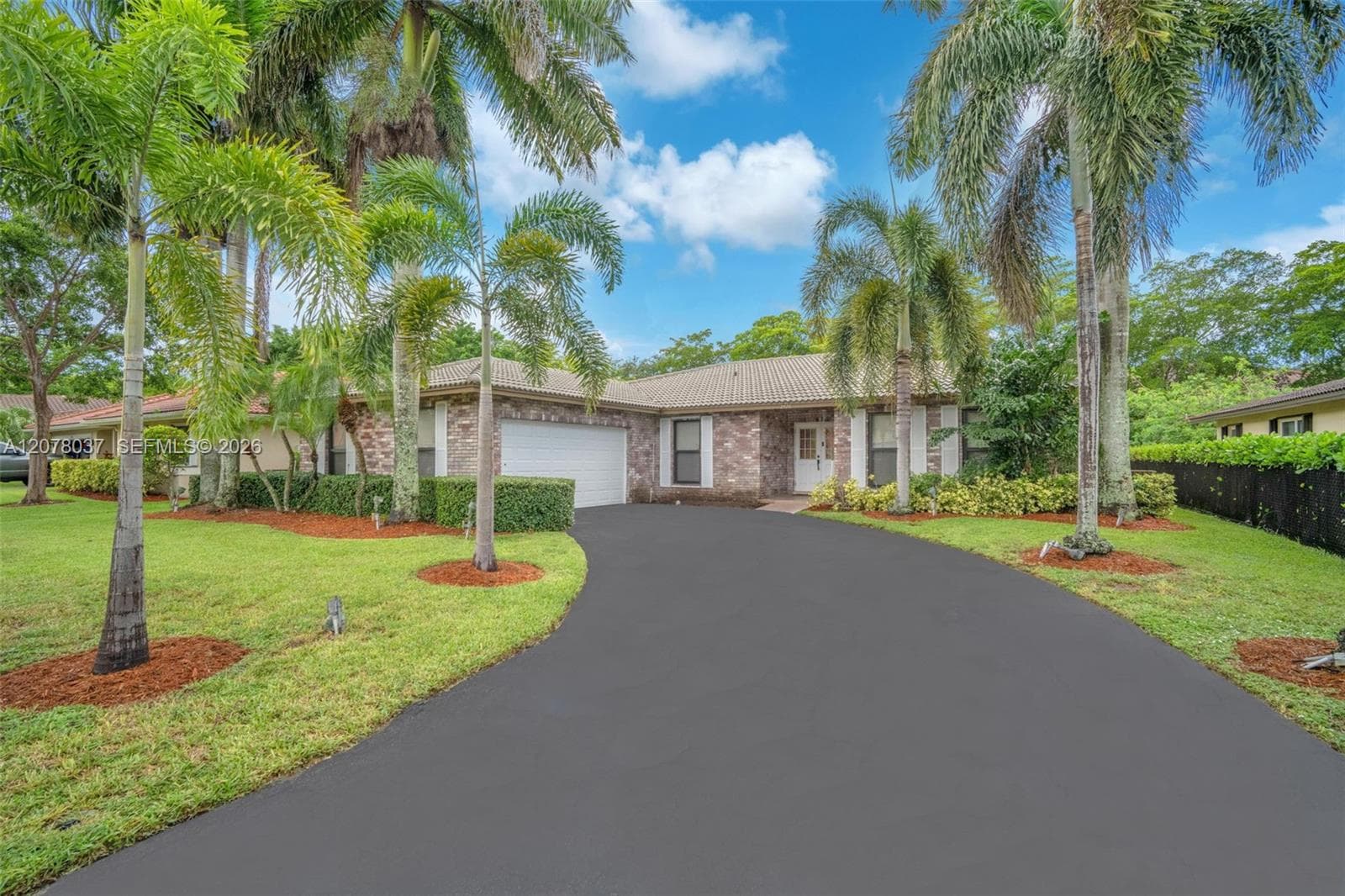 2426 NW 118th Ter, Coral Springs, FL 33065