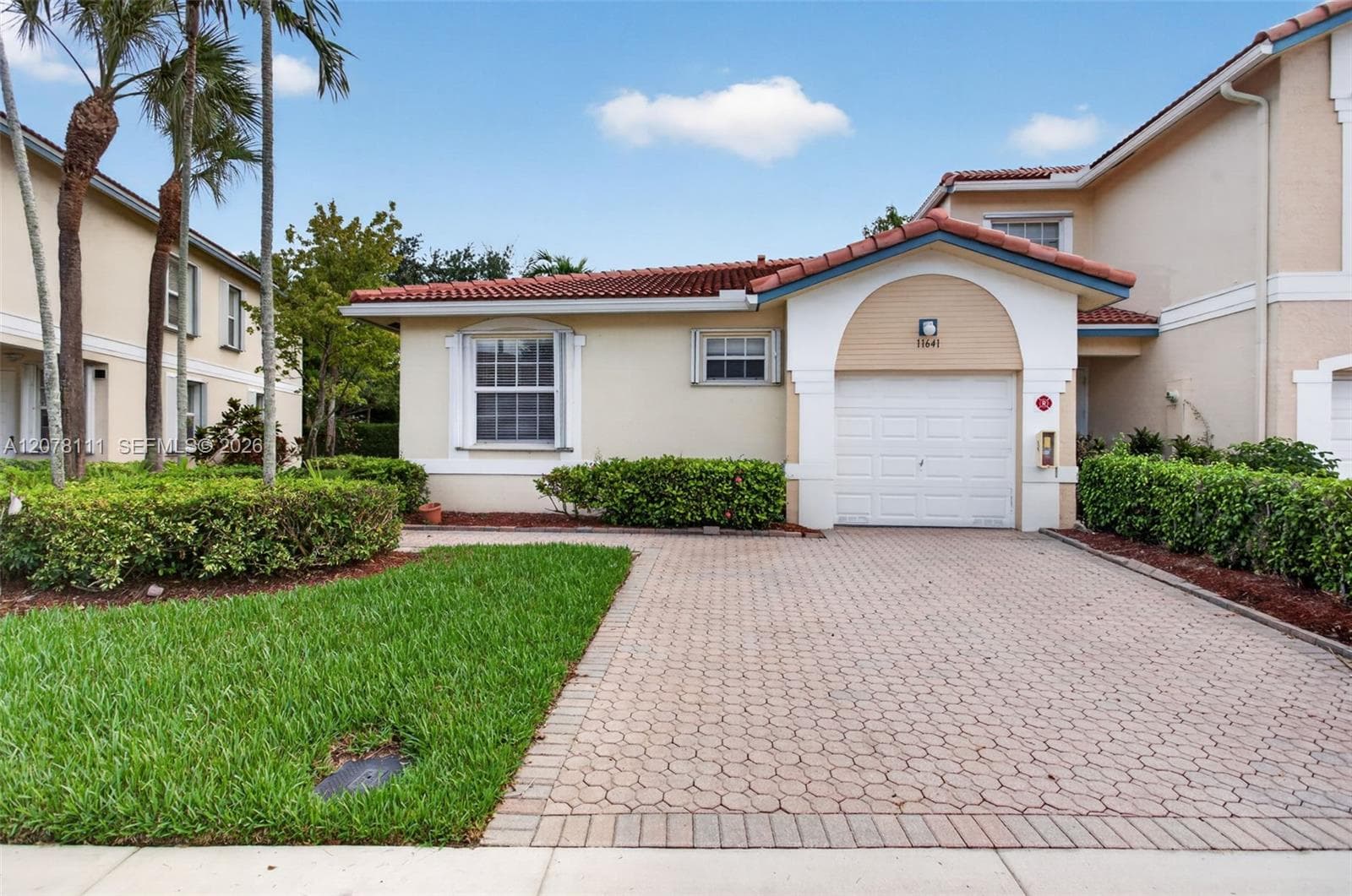 11641 NW 47th Dr, Coral Springs, FL 33076