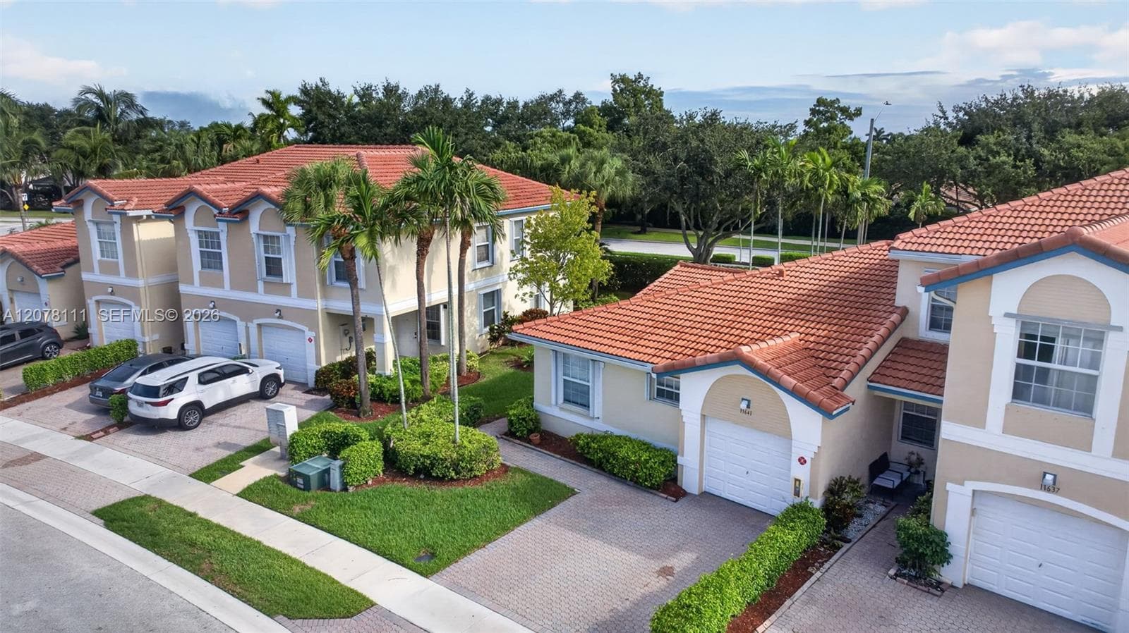 11641 NW 47th Dr, Coral Springs, FL 33076 photo 4