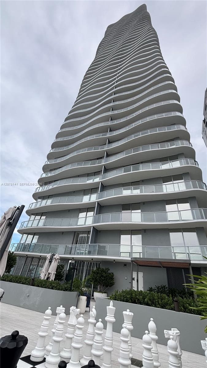 1400 Biscayne Blvd # 2106, Miami, FL 33132 photo 3