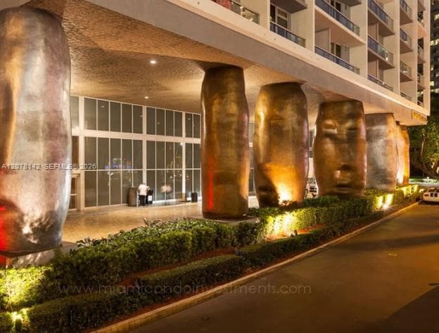 475 Brickell Ave # 3908, Miami, FL 33131 photo 6
