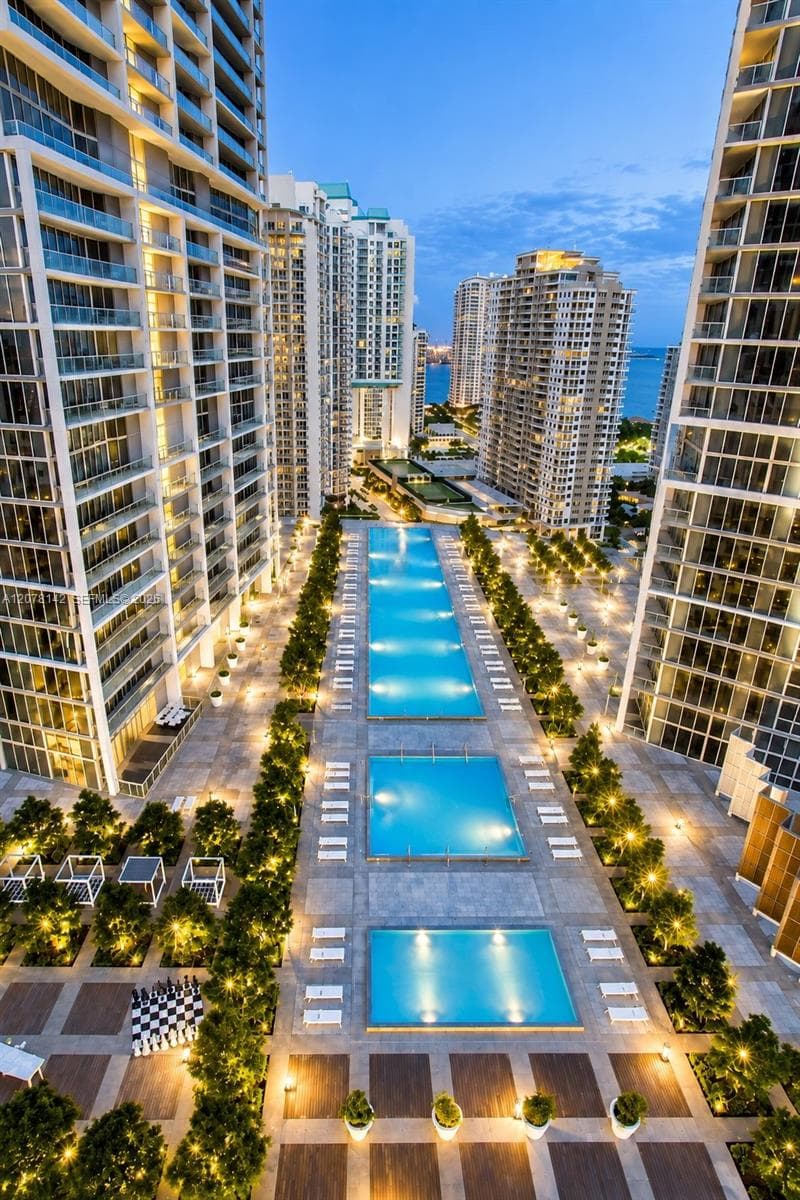 475 Brickell Ave # 3908, Miami, FL 33131 photo 9