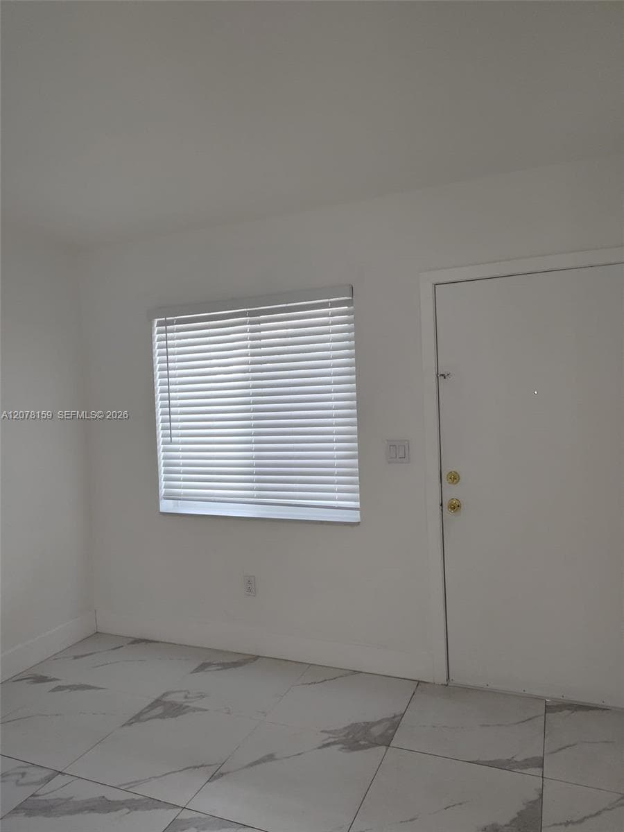 655 Eldron Dr # 26, Miami Springs, FL 33166 photo 10