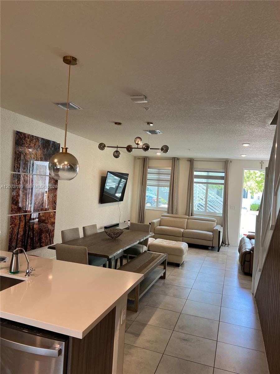 6421 NW 102nd Path # 101, Doral, FL 33178 photo 2