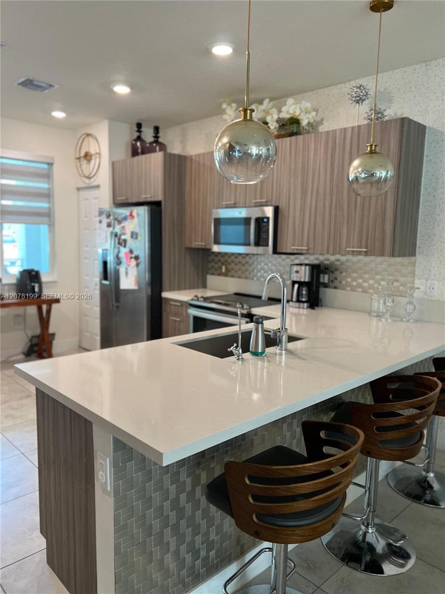 6421 NW 102nd Path # 101, Doral, FL 33178 photo 4