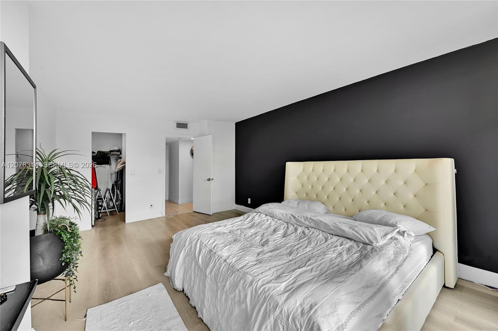 400 Leslie Dr # 605, Hallandale Beach, FL 33009 photo 6