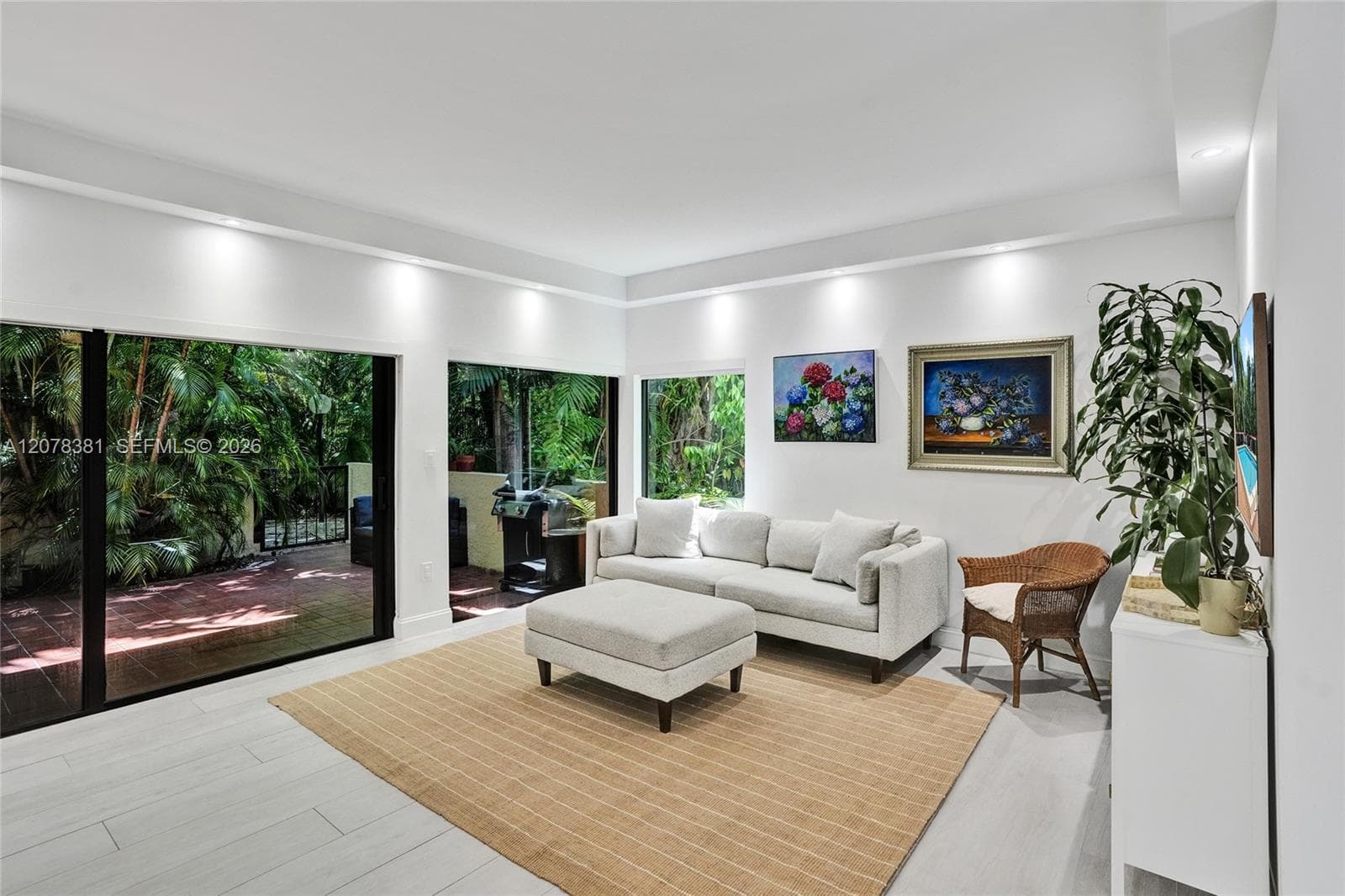 2420 Brickell Ave # 108B, Miami, FL 33129
