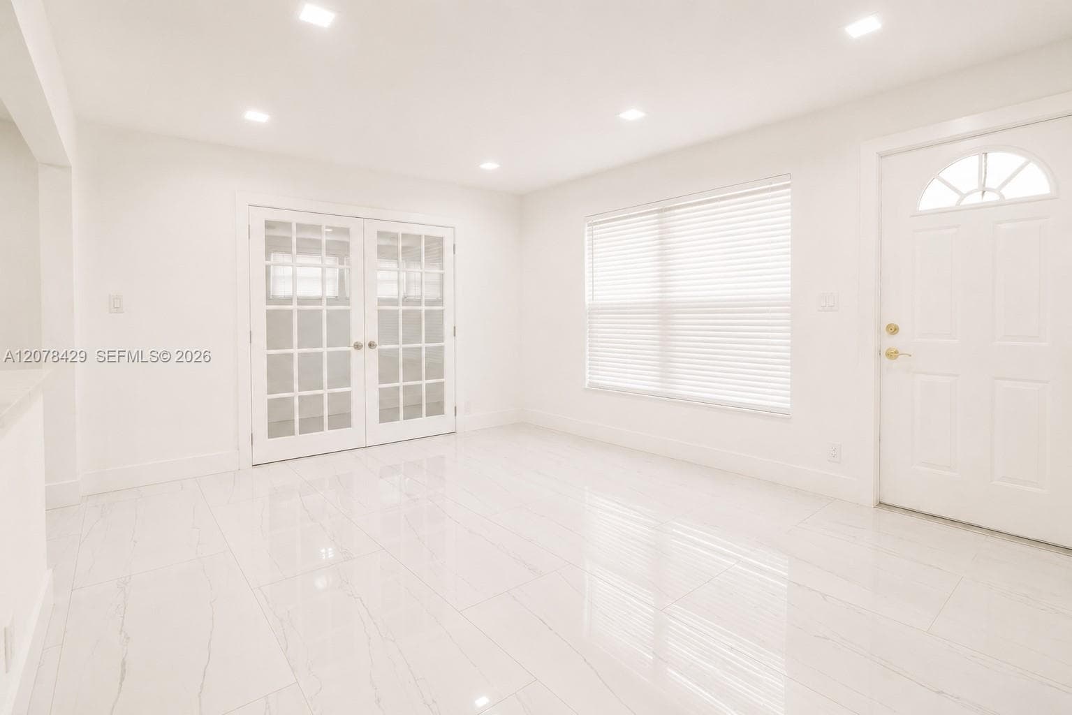 5225 NE 1st Ave, Fort Lauderdale, FL 33334 photo 6