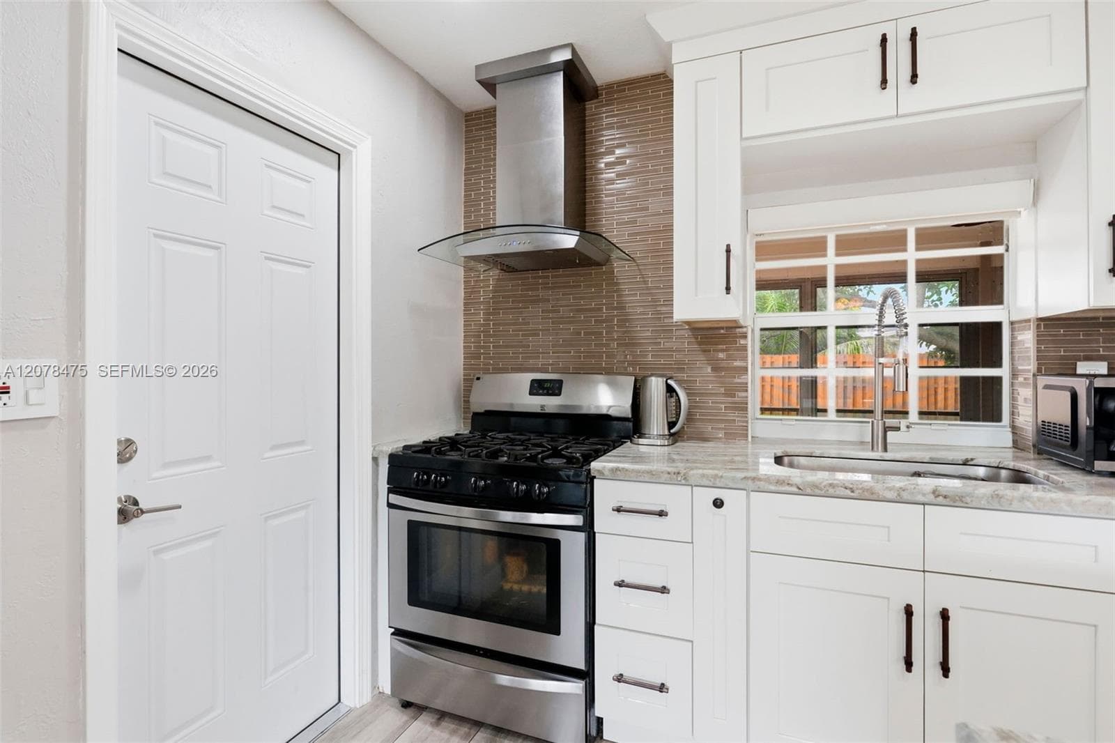 8397 NW 25th Ct, Sunrise, FL 33322 photo 10