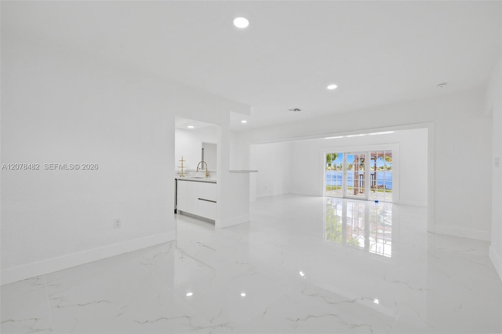 10901 SW 47th Ter, Miami, FL 33165 photo 3
