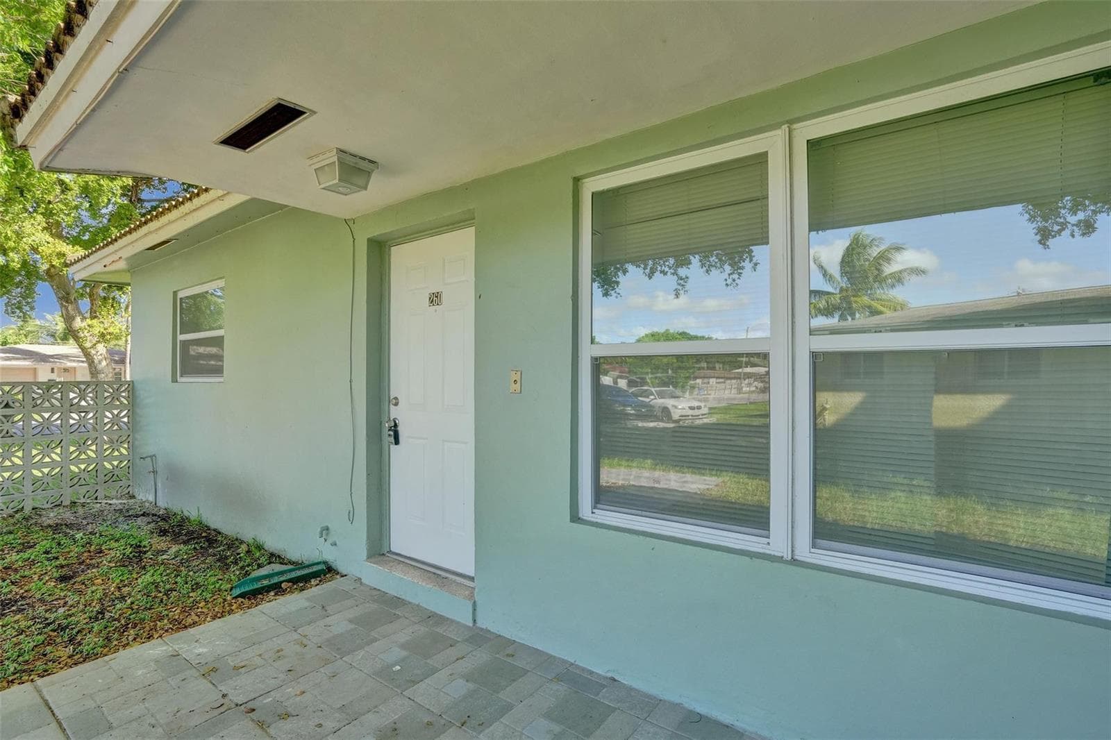 260 NE 41st Street, Oakland Park, FL 33334 photo 6